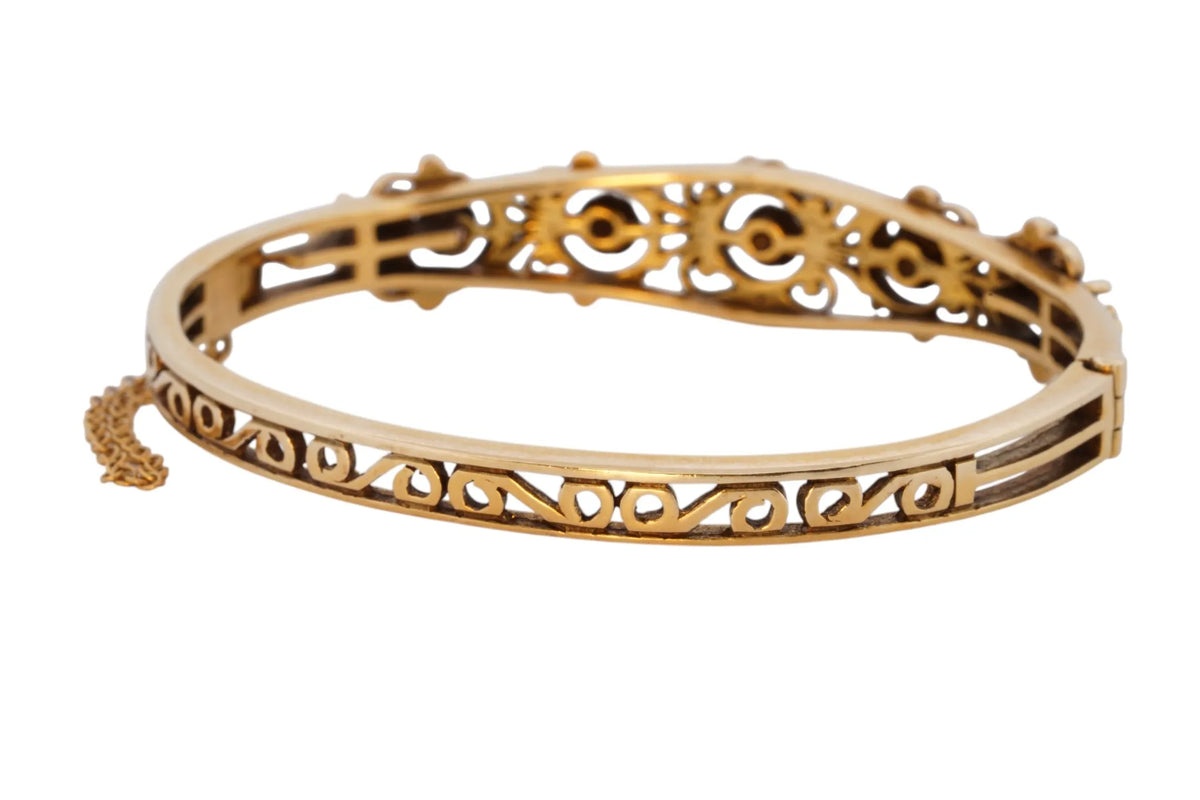 Vintage handmade 14K yellow gold opal bangle bracelet, 360-degree view frame 21 of 36